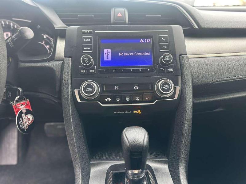 Honda Civic LX Sedan CVT 2017