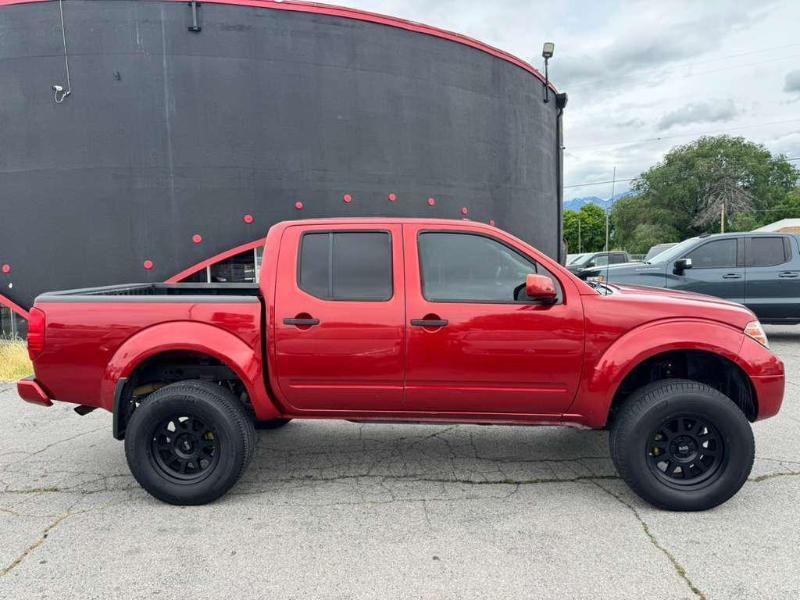 Nissan Frontier SL Crew Cab 5AT 4WD 2018