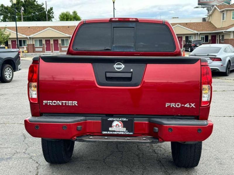 Nissan Frontier SL Crew Cab 5AT 4WD 2018