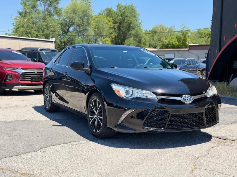 Toyota Camry XLE 2016