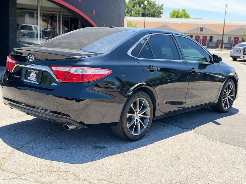 Toyota Camry XLE 2016
