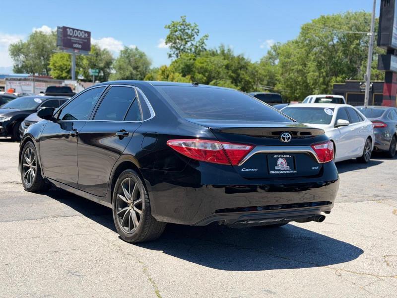 Toyota Camry XLE 2016