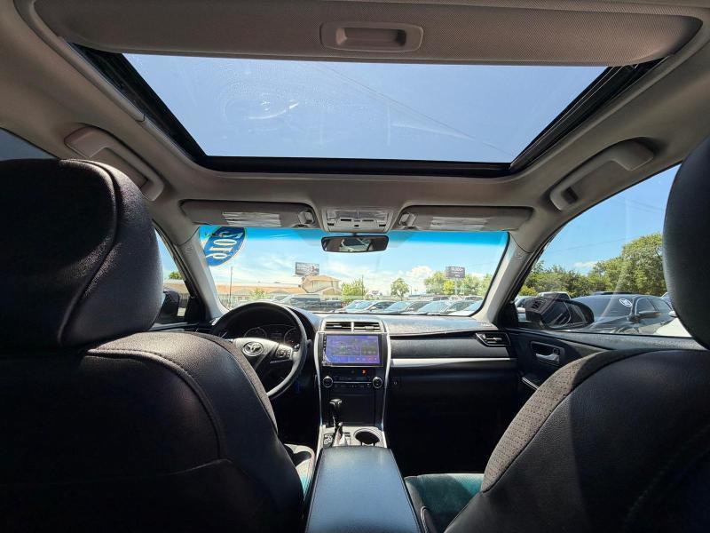 Toyota Camry XLE 2016