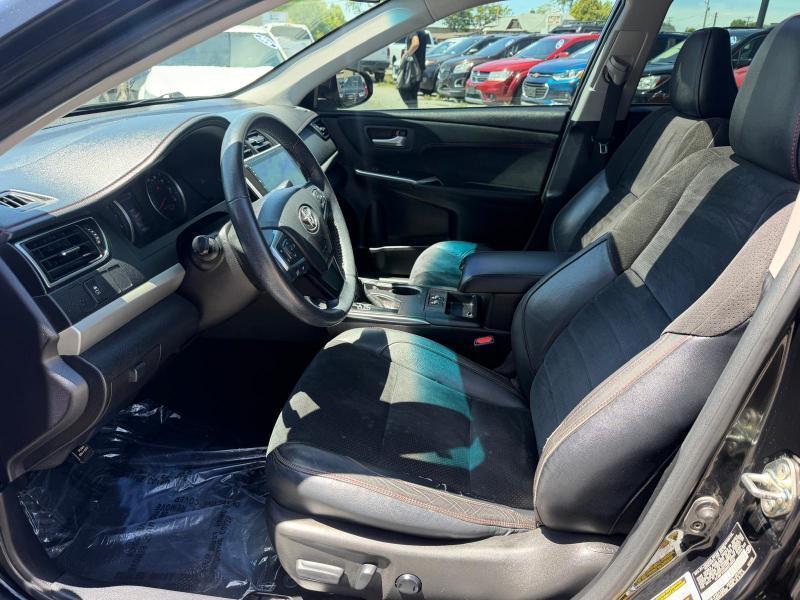 Toyota Camry XLE 2016