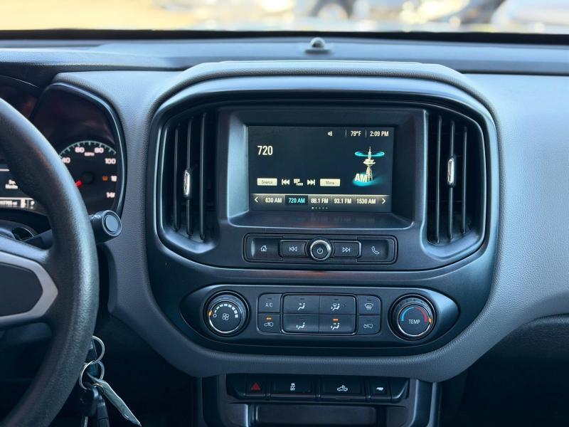 Chevrolet Colorado Work Truck Crew Cab 4WD Short Box 2017
