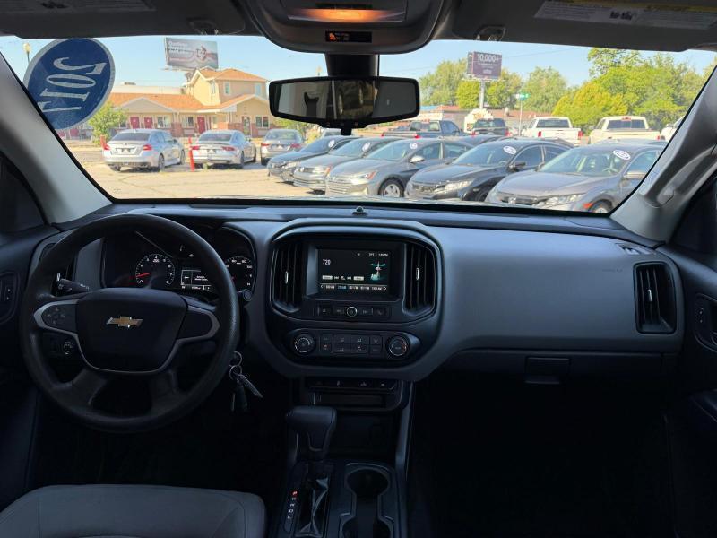 Chevrolet Colorado Work Truck Crew Cab 4WD Short Box 2017