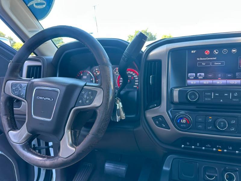 GMC Sierra 2500HD Denali Crew Cab 4WD 2016