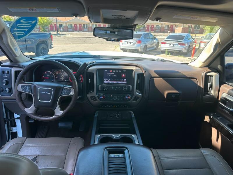 GMC Sierra 2500HD Denali Crew Cab 4WD 2016