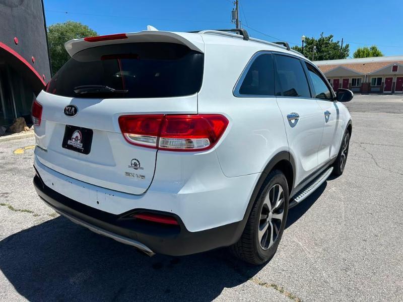 Kia Sorento EX V6 AWD 2016