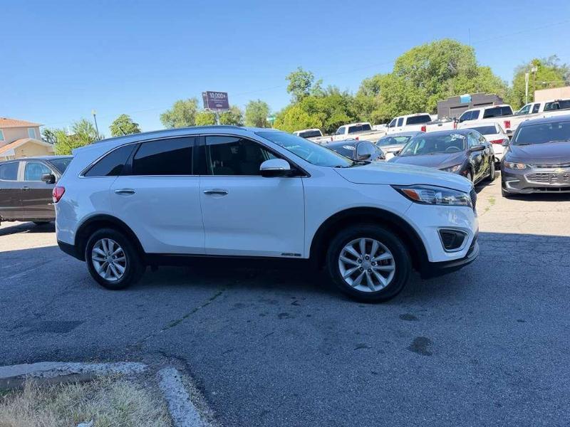 Kia Sorento LX V6 AWD 2017