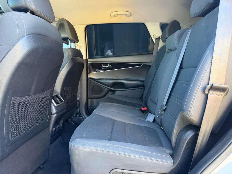 Kia Sorento LX V6 AWD 2017