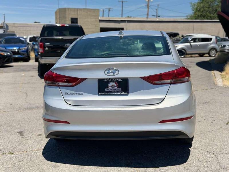 Hyundai Elantra Limited 2018