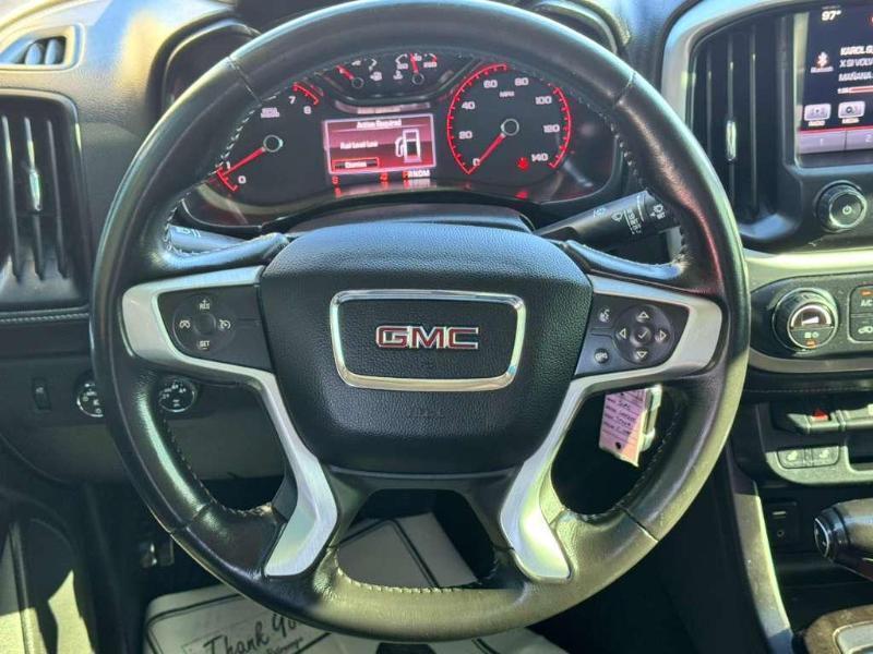 GMC Canyon SLT Crew Cab 4WD Short Box 2016