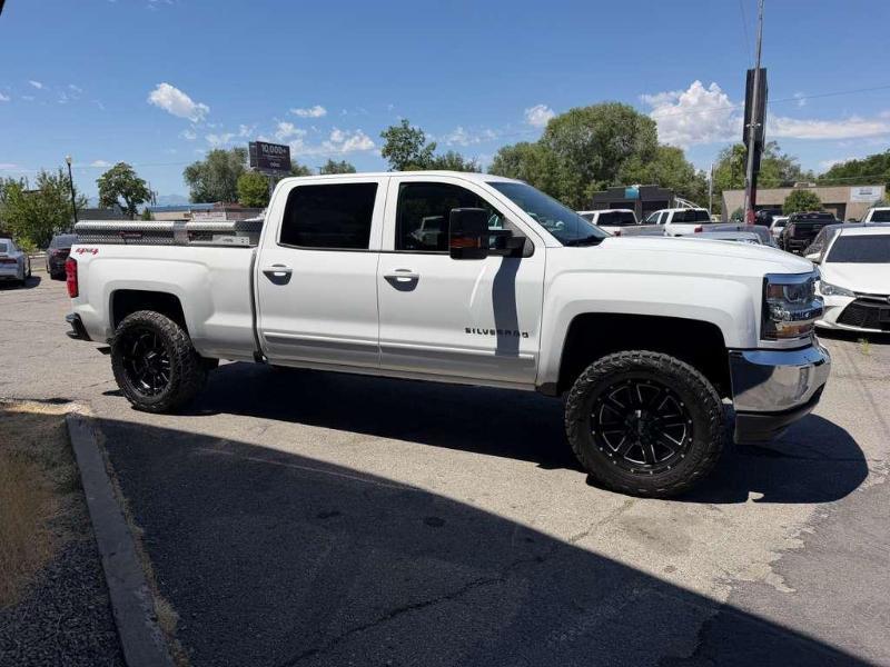 Chevrolet Silverado 1500 LT Crew Cab 4WD 2017