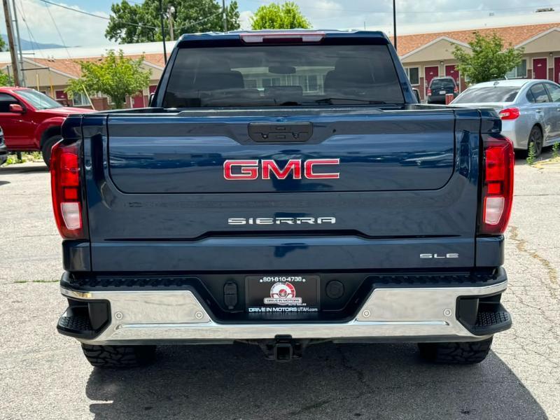 GMC Sierra 1500 SLE Double Cab 4WD 2021