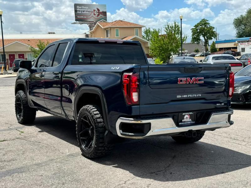 GMC Sierra 1500 SLE Double Cab 4WD 2021