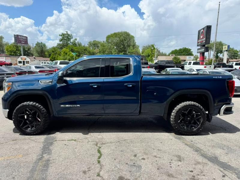 GMC Sierra 1500 SLE Double Cab 4WD 2021