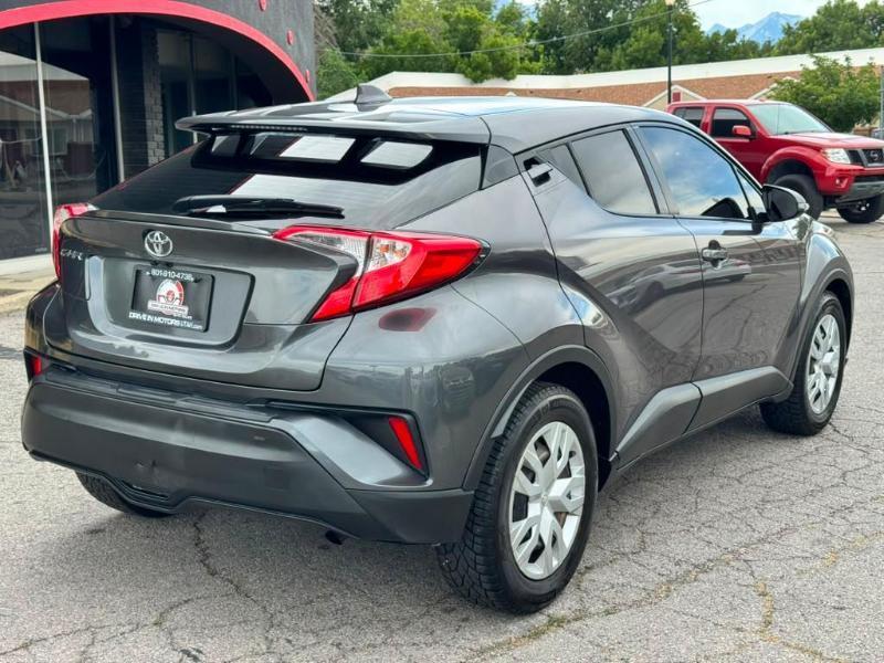 Toyota C-HR XLE 2021