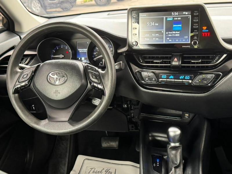 Toyota C-HR XLE 2021