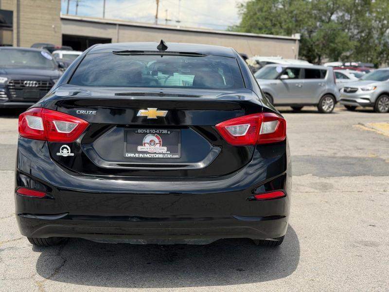 Chevrolet Cruze LS Auto 2017