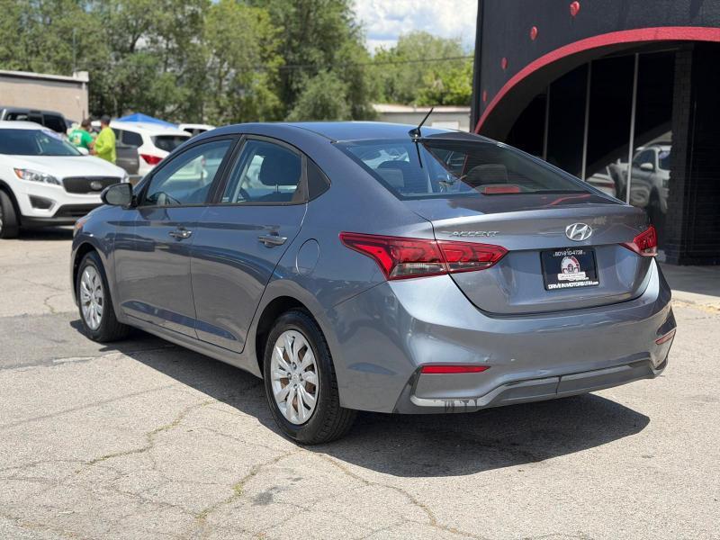 Hyundai Accent SEL 4-Door 6A 2018