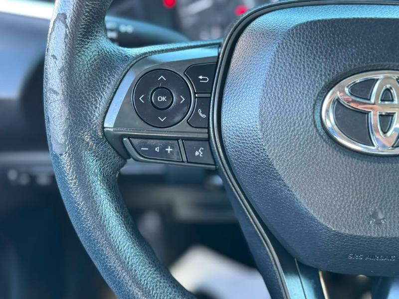 Toyota Corolla LE 2022
