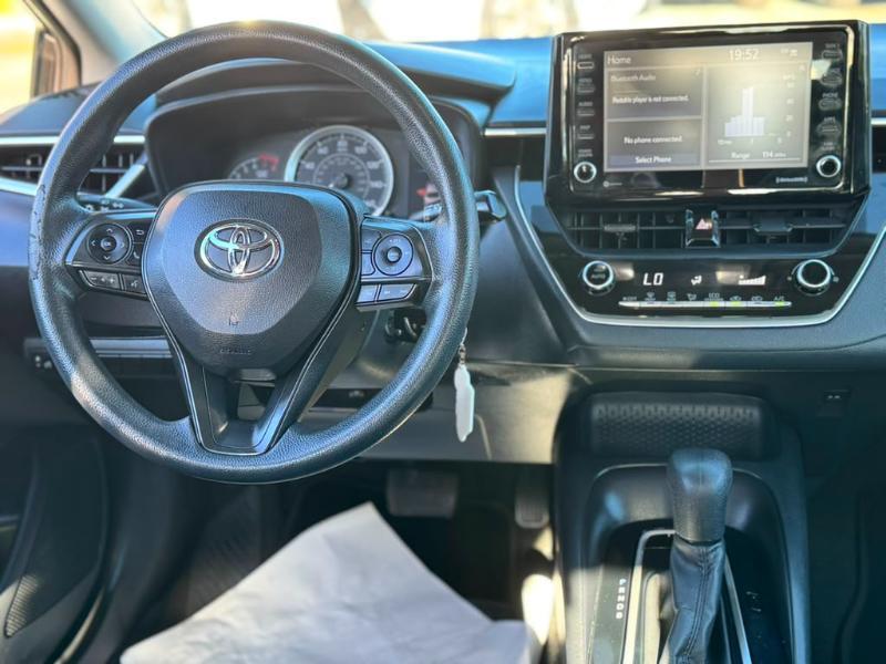 Toyota Corolla LE 2022