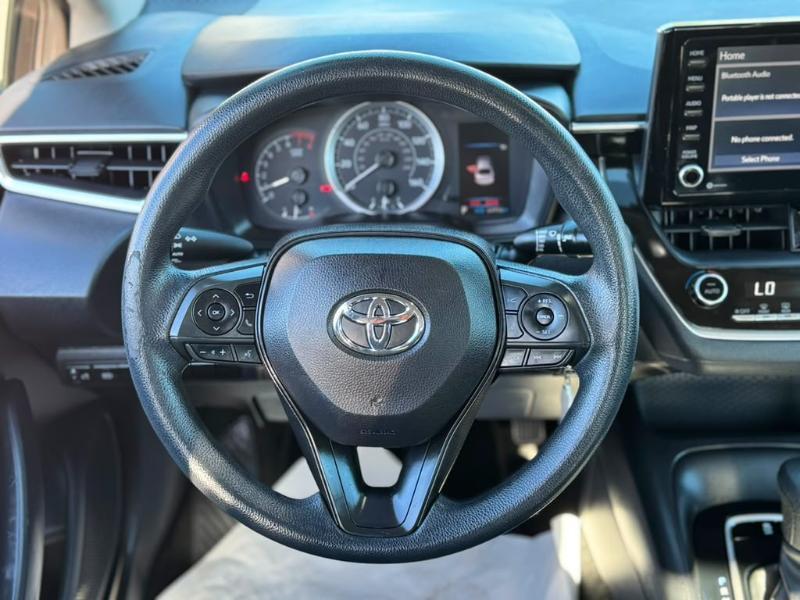 Toyota Corolla LE 2022
