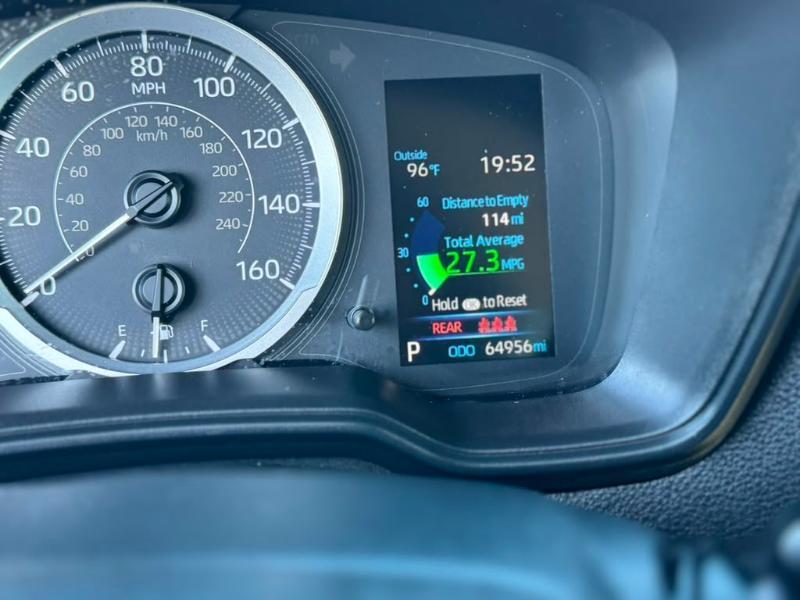 Toyota Corolla LE 2022