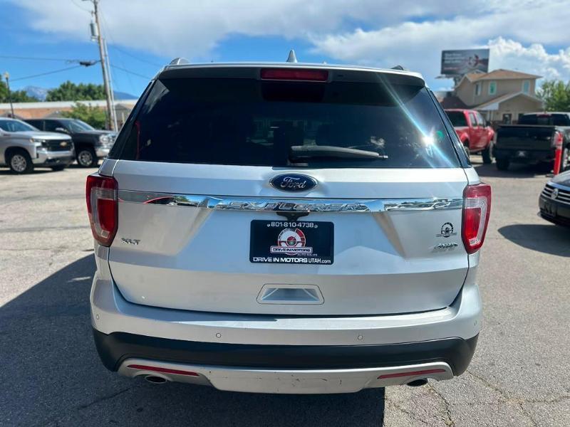 Ford Explorer XLT 4WD 2017