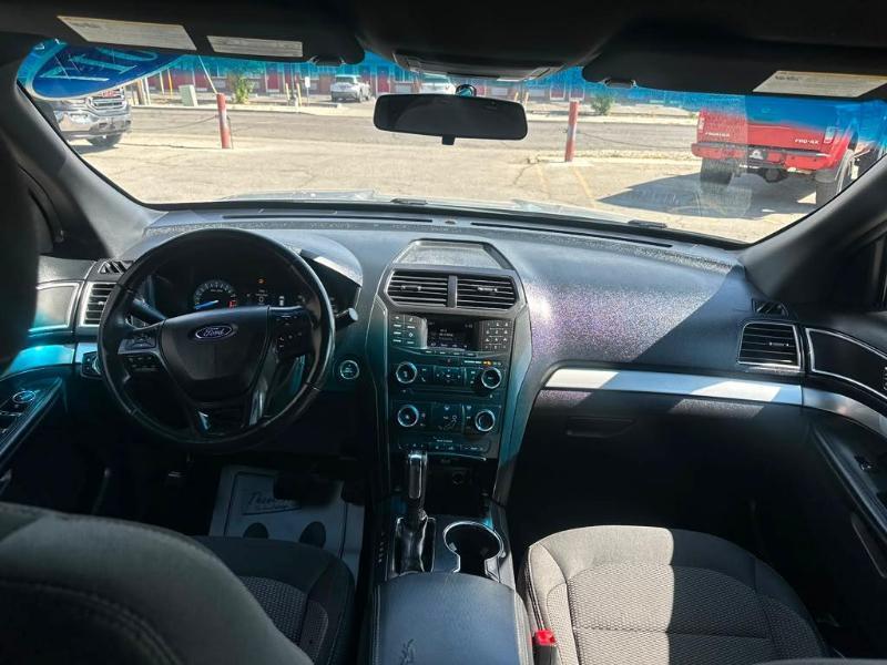 Ford Explorer XLT 4WD 2017