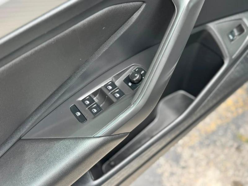 Volkswagen Jetta 1.4T SE 8A 2019