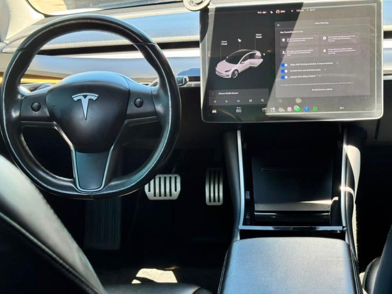 Tesla Model 3 Long Range 2018