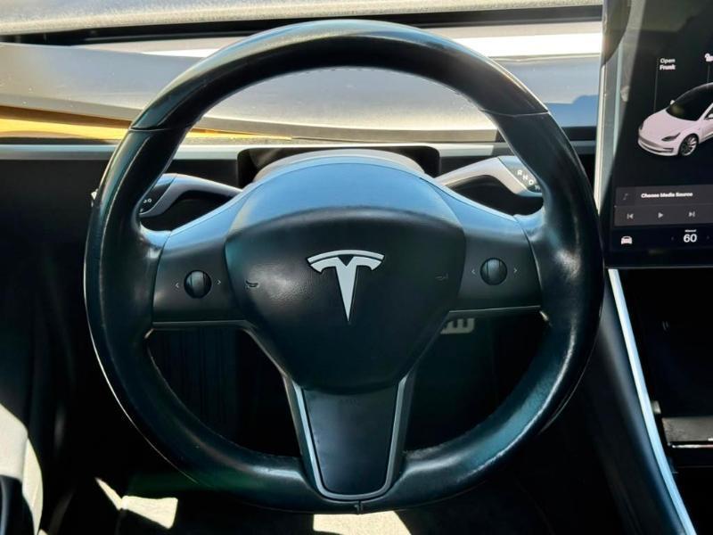 Tesla Model 3 Long Range 2018