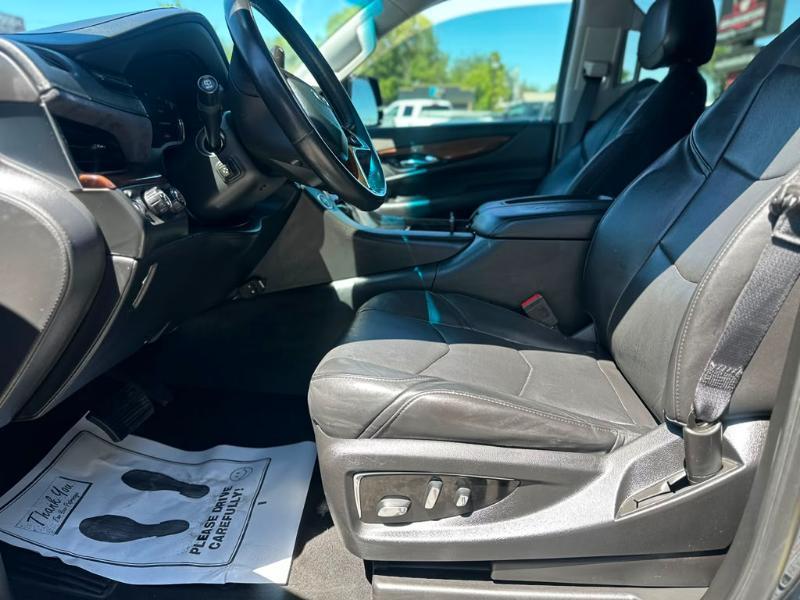 Cadillac Escalade Premium 4WD 2018