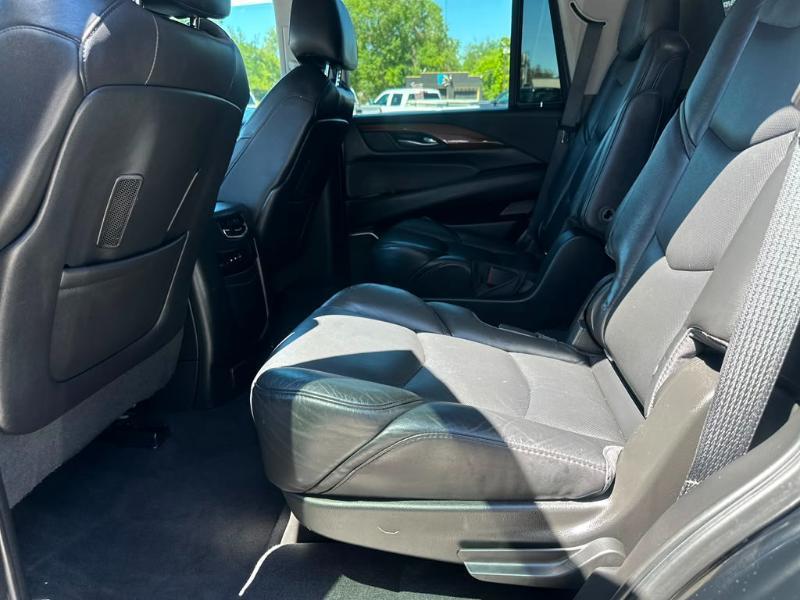 Cadillac Escalade Premium 4WD 2018