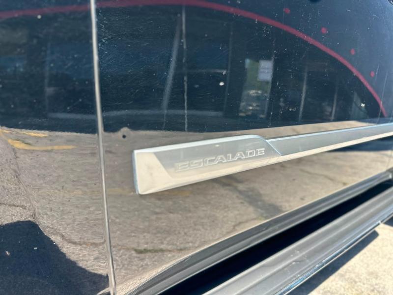 Cadillac Escalade Premium 4WD 2018