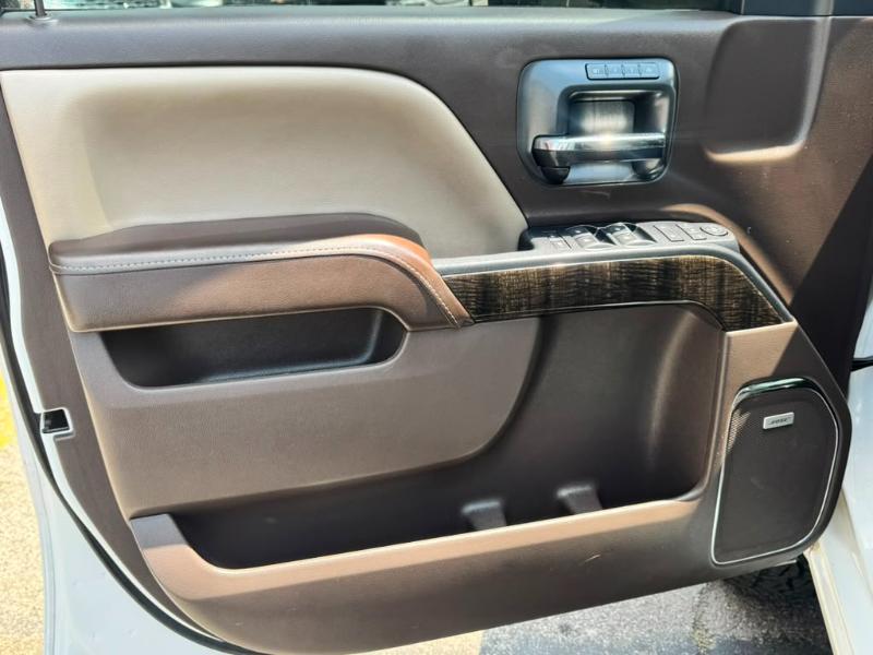 GMC Sierra 1500 Denali Crew Cab Long Box 4WD 2016