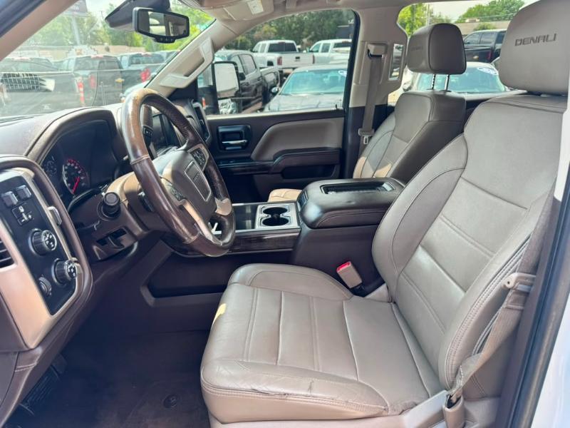 GMC Sierra 1500 Denali Crew Cab Long Box 4WD 2016