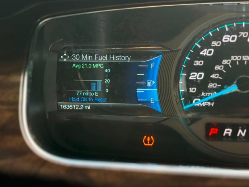 Ford Taurus Limited FWD 2016