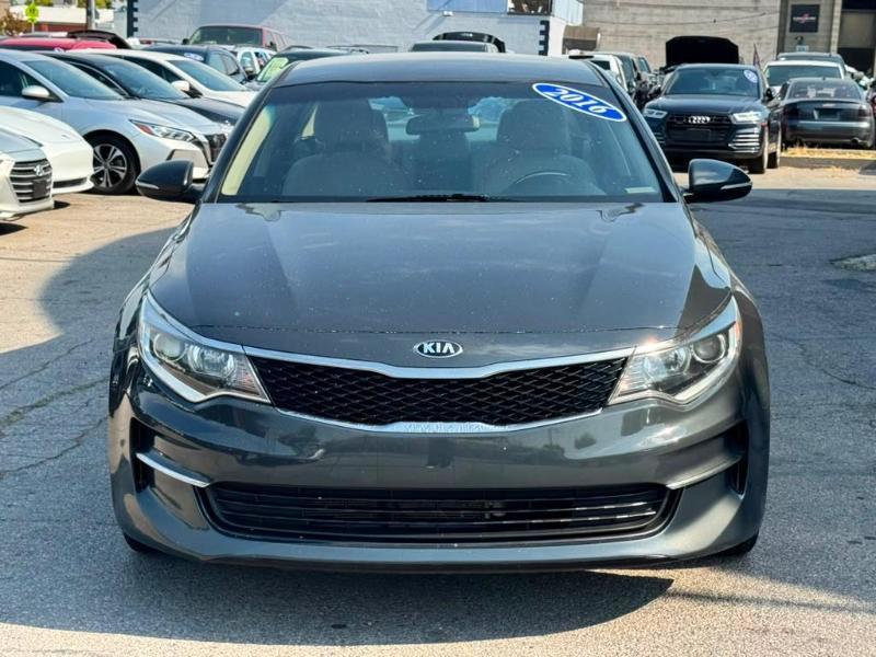 Kia Optima LX 2016