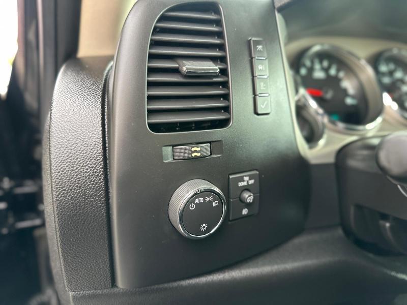 GMC Sierra 1500 SLE Crew Cab 4WD 2013