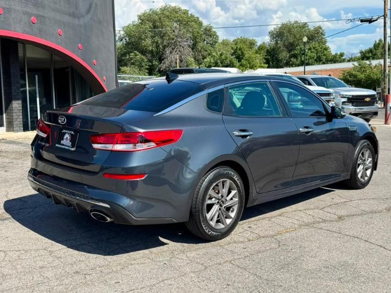 Kia Optima LX 2020