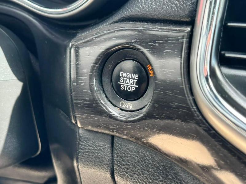 Jeep Grand Cherokee Laredo 4WD 2018
