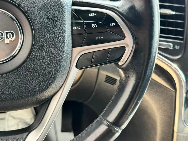 Jeep Grand Cherokee Laredo 4WD 2018