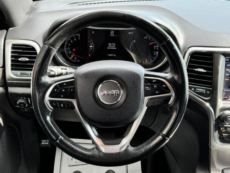Jeep Grand Cherokee Laredo 4WD 2018