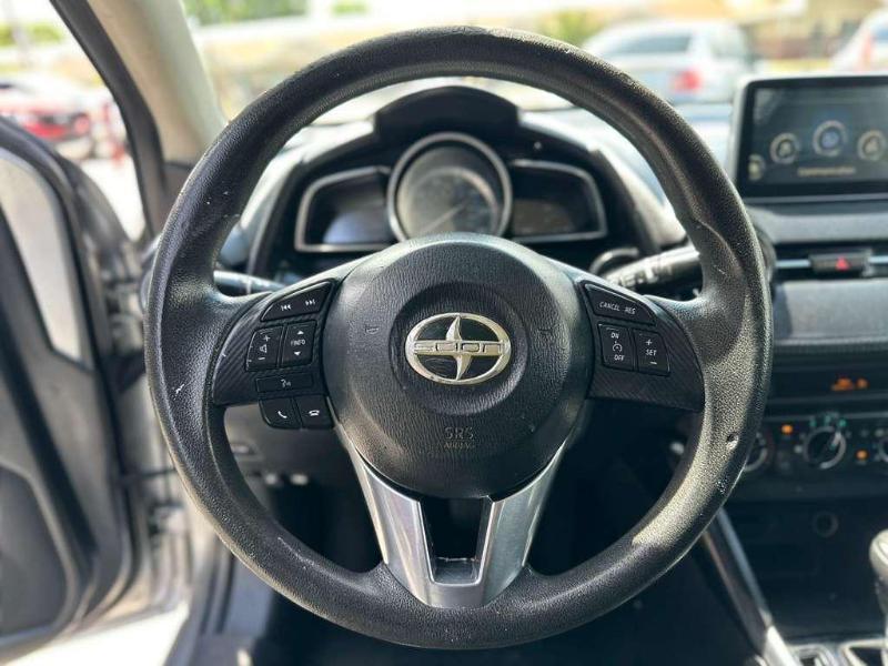 Scion iA 6A 2016