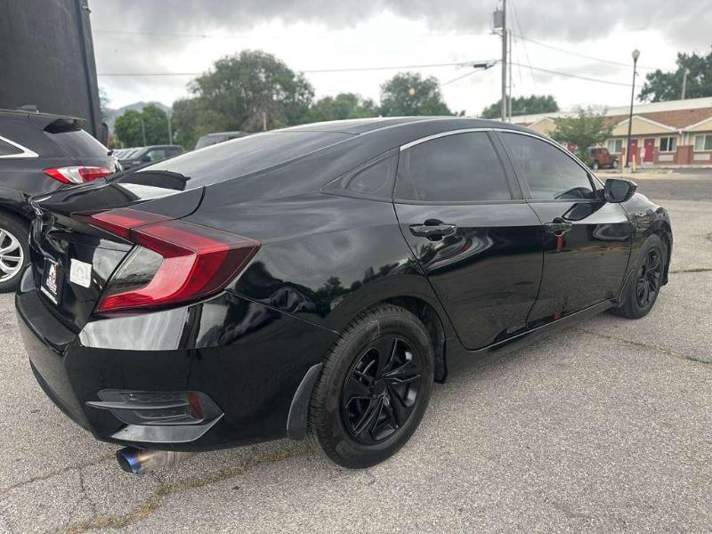 Honda Civic LX Sedan CVT 2017
