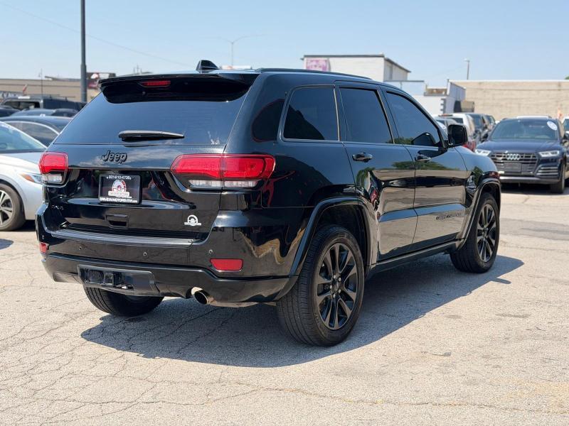 Jeep Grand Cherokee Laredo 4WD 2019