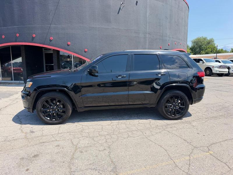 Jeep Grand Cherokee Laredo 4WD 2019